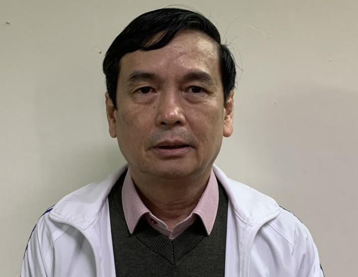 Ngoài ra, một số lãnh đạo, cán bộ CDC địa phương đã bị khởi tố, bắt giam như Giám đốc CDC Nghệ An Nguyễn Văn Định; ông Nguyễn Thành Danh - Giám đốc CDC Bình Dương; ông Hoàng Văn Đức – Giám đốc CDC Thừa Thiên Huế…Trong số đó, có người khẳng định bản thân không nhận tiền từ Việt Á.