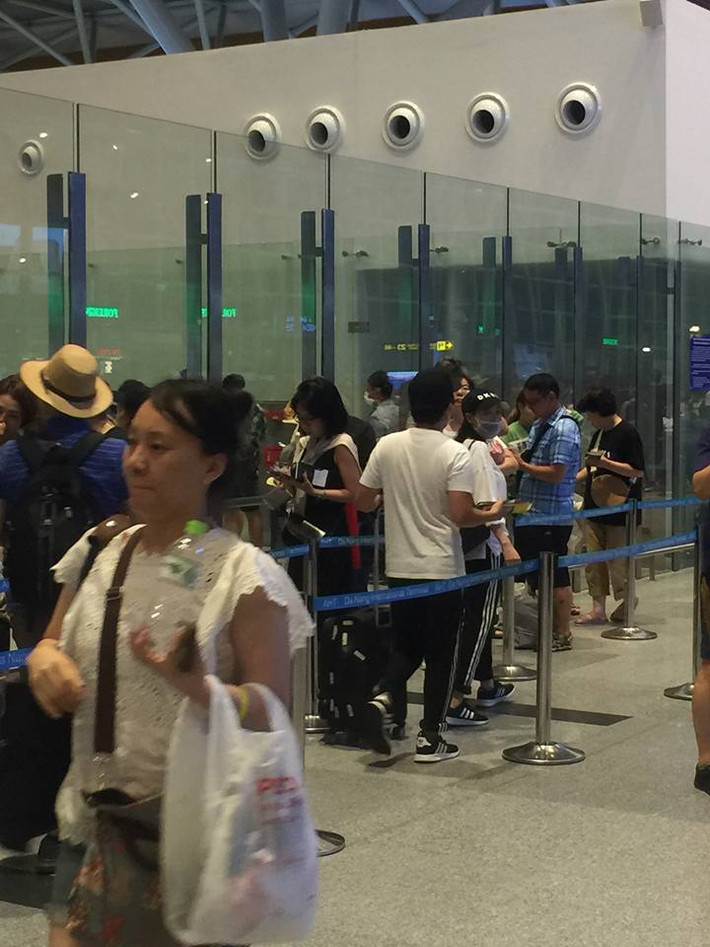 Ngày 25/9 vừa qua, Trường Giang và Nhã Phương đã tổ chức hôn lễ tại TP.HCM. Đây là đám cưới được nhiều người mong đợi nhất. Sau lễ cưới, cặp đôi vẫn chưa xuất hiện trở lại. Theo nhiều thông tin cho rằng cặp đôi đã đi hưởng tuần trăng mật tại Phú Quốc nhưng vẫn chưa có một nguồn tin nào xác nhận độ chính xác của câu chuyện.