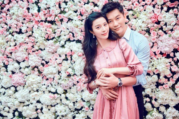 Trước đó, hồi cuối tháng 8 vừa qua, nhiếp ảnh gia Chu Vu Tư đã chia sẻ trên trang cá nhân rằng anh gặp Lý Thần ở đảo Guam. Theo đó, Lý Thần muốn nhờ Vu Tư nhắn nhủ đến người hâm mộ: "Phạm Băng Băng gần đây có gặp chút vấn đề nhưng cô ấy vẫn ổn ở Trung Quốc Đại lục, mong mọi người đừng lo lắng quá".