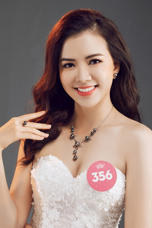 Người đẹp Hà Thanh Vân.