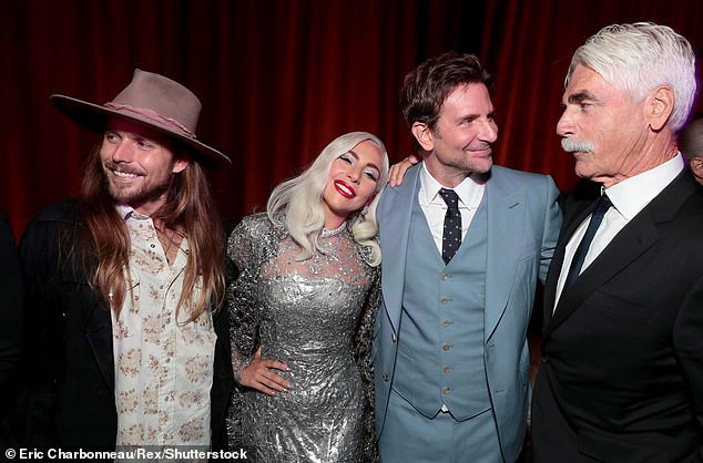 Lady Gaga vui vẻ chụp ảnh cùng dàn diễn viên và ê-kíp phim. Trong cuộc phỏng vấn tại Liên hoan phim Venice hồi tháng 8, giọng ca Born This Way cho rằng khán giả trên khắp thế giới sẽ rất cảm động khi xem phim này. Theo thông tin từ phía nhà sản xuất, vai diễn mà Gaga đảm nhận lúc đầu được giao cho ca sĩ Beyonce (khi ý tưởng của bộ phim được hình thành năm 2011). Tuy nhiên, thời điểm đó "Queen Bee" đang mang thai nên đã từ chối.