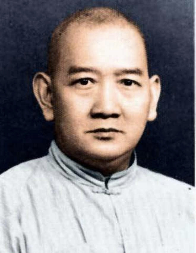 Theo các nhà nghiên cứu lịch sử, Hoàng Phi Hồng (trong ảnh) sinh năm 1847. Tương truyền, Hoàng Phi Hồng sinh ra và lớn lên trong một gia đình nghèo ở huyện Nam Hải, tỉnh Quảng Đông, Trung Quốc.