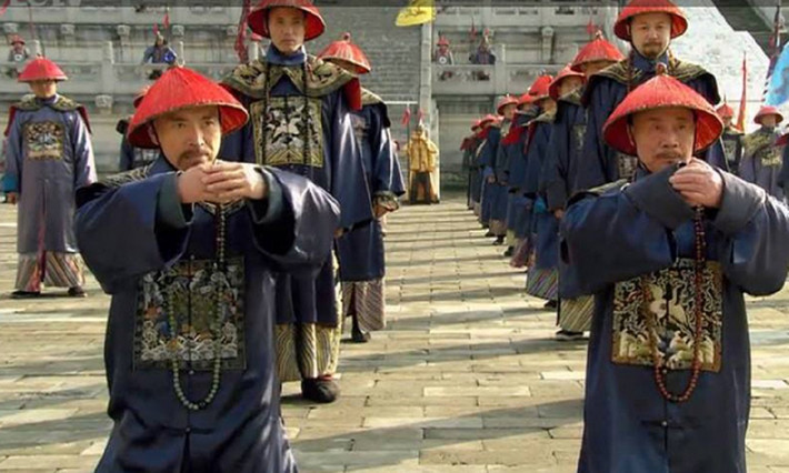 Do vậy, đại thần nào được vua ban Hoàng Mã Quái sẽ coi đó là niềm vinh dự lớn lao, được hoàng đế và triều đình ghi nhận công lao. Do đó, họ sẽ gìn giữ chiếc áo này vô cùng cẩn thận.