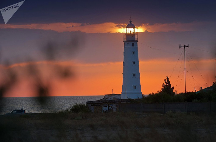 Ngọn hải đăng ở Cape Tarkhankut ở Crimea.