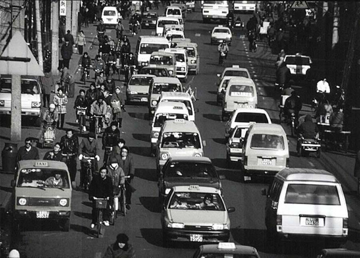 Taxi ở thủ đô Bắc Kinh. Ảnh chụp năm 1994. Ảnh: Chinadaily.