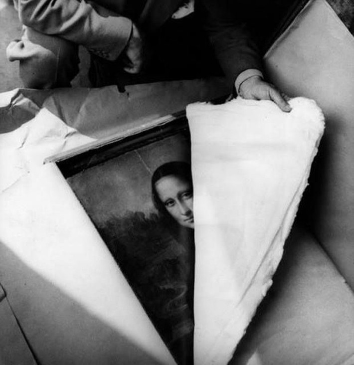 Kiệt tác hội họa "Mona Lisa" được tìm thấy năm 1945 sau một thời gian thất lạc.