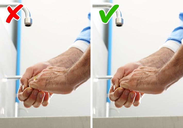 Nhân viên y tế ở Anh không được phép đeo nhẫn ở nơi làm việc.