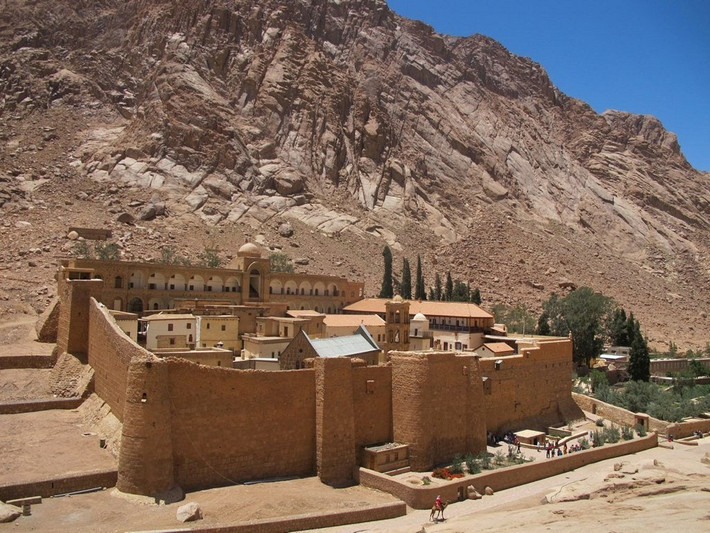Chính vì vậy, Saint Catherine là một trong những tu viện lâu đời nhất thế giới còn nguyên vẹn hình dáng ban đầu sau hàng thế kỷ.