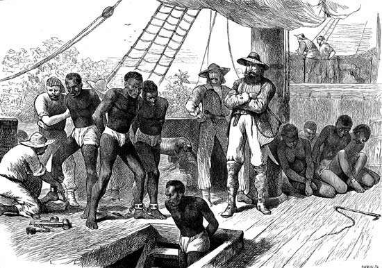 Trong thời gian từ năm 1525 - 1866, 12,5 triệu người dân châu Phi bị bán làm nô lệ. Những nô lệ này được đưa tới Mỹ, Caribê và Nam Mỹ.