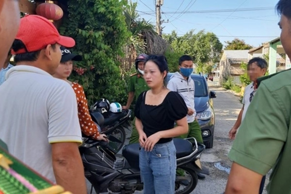 Ngày 18/7, lực lượng chức năng TP Hội An và thị xã Điện Bàn (Quảng Nam) phát hiện 21 người Trung Quốc nhập cảnh trái phép.