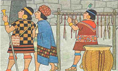 Trẻ em sinh sống dưới thời đế chế Inca không được bố mẹ bao bọc, chăm sóc cẩn thận. Theo đó, bố mẹ rất ít khi bế bồng hay ôm con. Người mẹ thường cho con ăn, thay quần áo, tắm giặt rồi để cho chúng tự chơi.