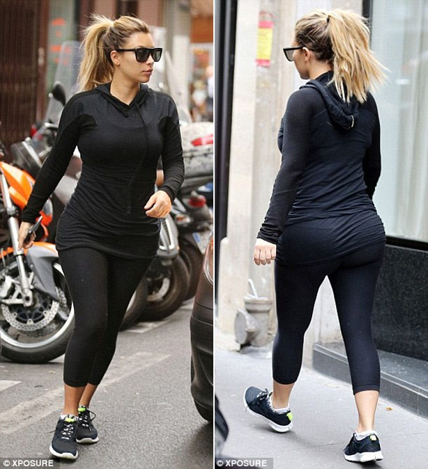 Thật không dễ để có được thân hình như Kim Kardashian dù đã qua một lần sinh nở. Bởi một năm qua cô phải chi tới hơn 100.000 USD để làm đẹp từ đắp mặt nạ vàng tới tẩy da chết, nối mi, liệu pháp tia laser, tập gym, spa hai lần/tháng tại khách sạn 5 sao Four Seasons, sơn móng tay, móng chân, làm tóc, thuê stylist.