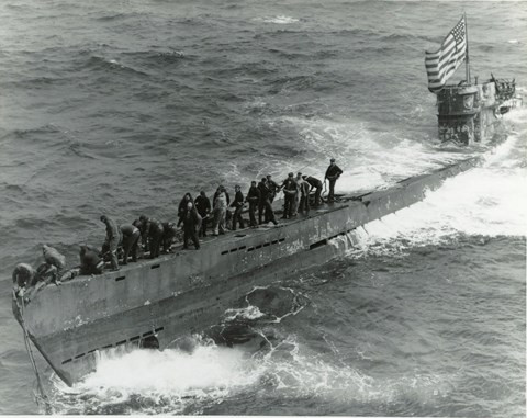 Theo thiết kế, U-boat là tàu ngầm có khả năng lặn xuống biển ở một độ sâu vừa phải. Khi hoạt động, động cơ diesel của tàu U-boat cần không khí.