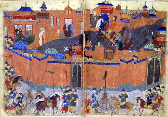 Trong thời gian thực hiện tấn công xâm lược Iraq, người cháu nội Thành Cát Tư Hãn gây rúng động dư luận khi cho phá hủy nhà thờ Hồi giáo lớn Samarra. Công trình tôn giáo này được đánh giá là một trong những nhà thờ Hồi giáo lớn nhất thế giới.