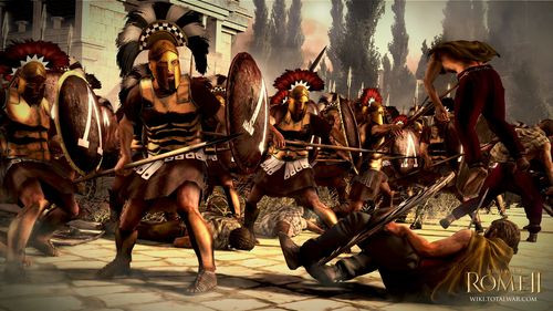Riêng tại Sparta, ngay từ khi sinh ra, nam giới đã mang trong mình sứ mệnh trở thành chiến binh trọn đời. Họ tiếp nhận huấn luyện quân sự từ năm 7 tuổi và chiến đấu đến hết đời.