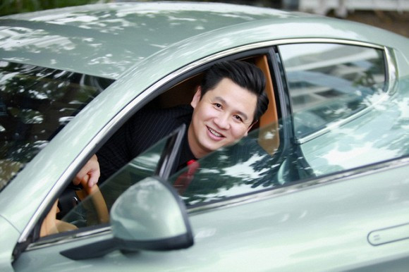 Bobby Phước Trần nhiều lần nhận được giải thưởng doanh nhân phong cách và thành đạt nhờ những cống hiến và nỗ lực trong ngành kinh doanh xuất nhập khẩu của mình trong những năm qua.