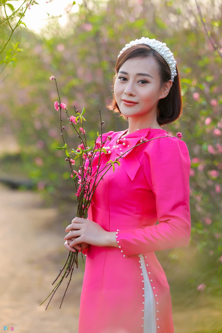 "Sau khi trải qua những chuyện buồn, Oanh chỉ mong có sức khỏe, năng lượng để thực hiện công việc và dự án sắp tới" - Phương Oanh nói về điều ước cho năm mới.