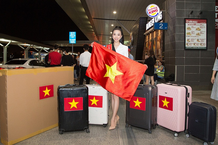 Thúy An mang theo khoảng 90kg hành lý, sẵn sàng toả sáng tại Miss Intercontinental.