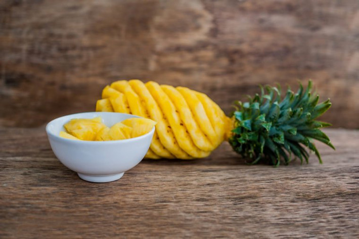 Ăn vài lát dứa: Không chỉ ngon, quả dứa tươi còn là một phương thuốc chữa đau đầu tuyệt vời.