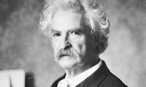 Mark Twain tên thật là Samuel Langhorne Clemens, sinh ngày 30/11/1835. Ông đã cống hiến, để lại cho đời nhiều tiểu thuyết đặc sắc cho nền văn học Mỹ nói riêng và thế giới nói chung. Những tác phẩm xuất sắc của ông đó là: Những cuộc phiêu lưu của Tom Sawyer (The Adventures of Tom Sawyer -1876), Cuộc sống trên sông Mississippi (Life on the Mississippi - 1883) và Những cuộc phiêu lưu của Huckleberry Finn ( The Adventures of Huckleberry Finn - 1884)...