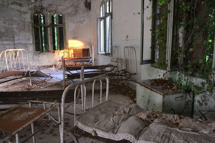 Khung cảnh rùng rợn, âm u cùng những câu chuyện rợn người trên khiến Poveglia được mệnh danh là hòn đảo nhiều ma nhất thế giới.