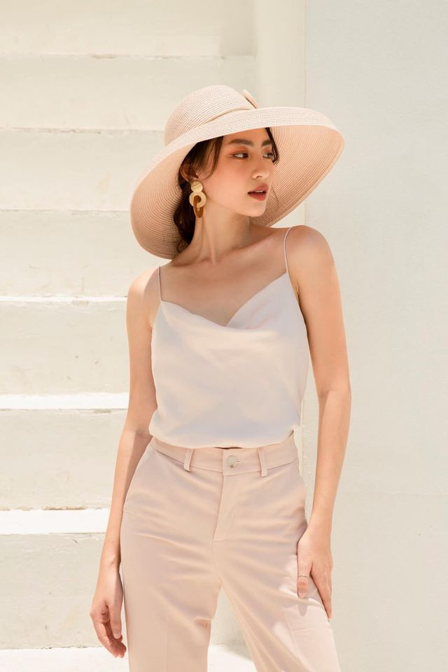 Là “gương mặt vàng” được nhiều nhãn hàng săn đón, Dương Minh Ngọc thường xuyên thực hiện các bộ ảnh thời trang mới.
