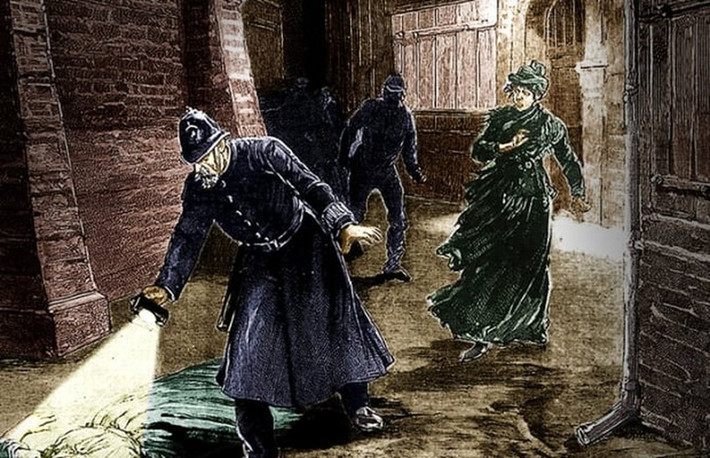 Jack đồ tể là sát nhân hàng loạt khét tiếng trong lịch sử Anh cũng như thế giới. Trong năm 1888, sát nhân Jack đồ tể đã sát hại ít nhất 5 phụ nữ tại Whitechapel, London theo cách thức rùng rợn, tàn bạo.