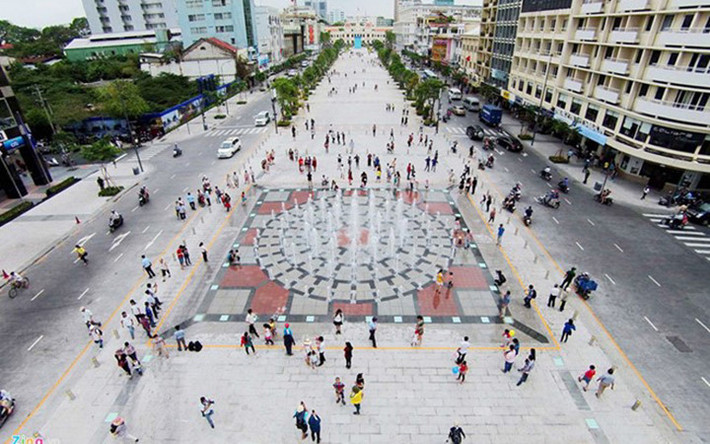 Vạn Thịnh Phát đang có 5 dự án trên "đất vàng" Nguyễn Huệ (quận 1, TP.HCM), chiếm gần 1/3 diện tích các dự án trên con đường đắt đỏ bậc nhất này. Ảnh: Zing.