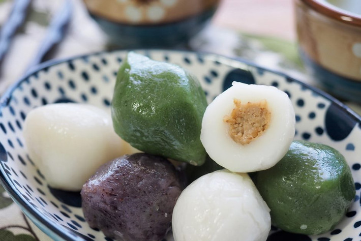 Samsaek Songpyeon (Songpyeon ba màu) là loại bánh gần gũi với người dân Hàn Quốc nhất.