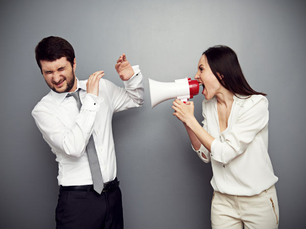 Nếu không biết nó gì bạn chỉ cần im lặng gật đầu khi vợ nói và giải tỏa mọi cảm xúc của bản thân.