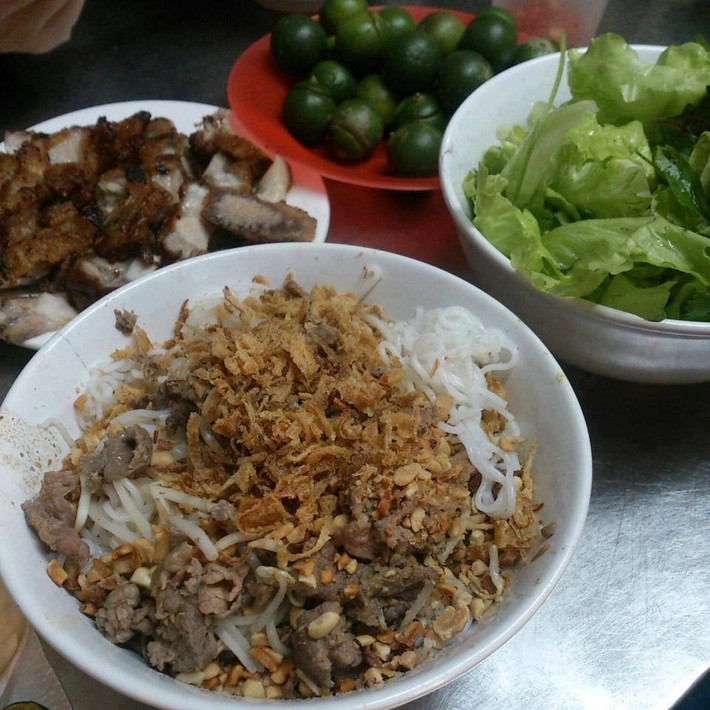 Bún bò trộn lạnh lại có vị thanh mát, nhẹ nhàng dễ ăn mà không hề ngán.