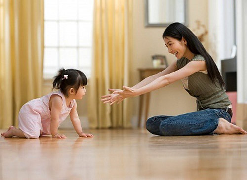 Theo TS Andra Brosh, một nhà tâm lý học lâm sàng nổi tiếng thế giới thì ngoại tình thường xảy ra khi các cặp vợ chồng bắt đầu ổn định, có con và đời sống chung trở nên cứng nhắc, nhàm chán. Chính vì thế việc người vợ bỏ quên chồng mình, không làm mới cuộc sống tình cảm của 2 người, sẽ khiến cuộc hôn nhân không thể cứu vãn được.