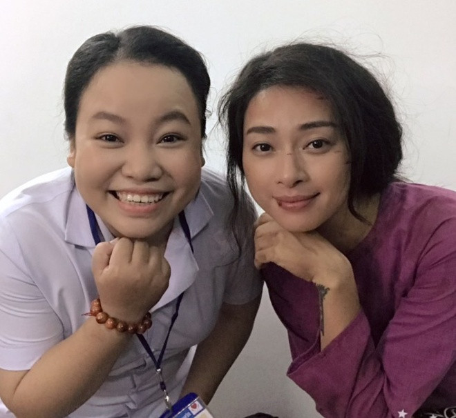 Nữ diễn viên tham gia phim Hai Phượng do Ngô Thanh Vân sản xuất. Xem video "Mạc Văn Khoa: Biến mặt xấu, nói ngọng thành tiền". Nguồn VTC14: