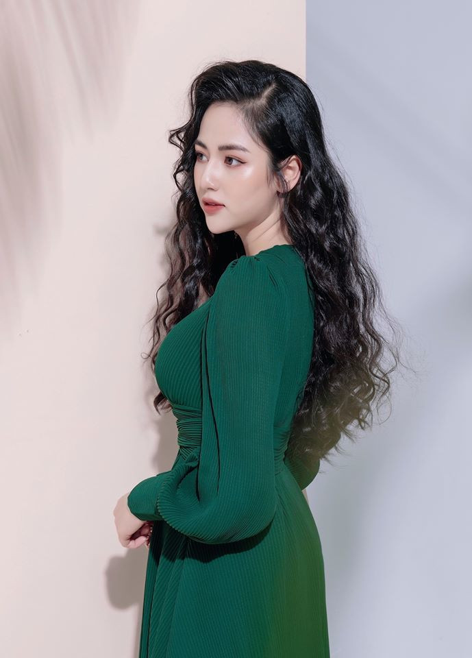Việt Hoa tâm sự, vì đây là phim truyền hình đầu tiên cô tham gia nên nữ diễn viên đã rất lo lắng.