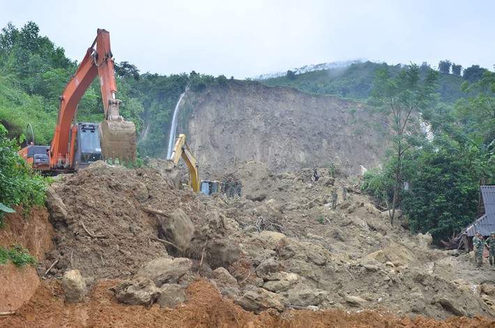 Trong đó, có 54 người chết (Sơn La: 06 người, Yên Bái: 06 người, Hòa Bình: 17 người, Thanh Hóa: 14 người, Nghệ An: 09 người, Hà Nội 02 người); 39 người mất tích (Sơn La: 02 người, Yên Bái: 16 người, Hòa Bình: 15 người, Thanh Hóa: 05 người, Quảng Trị: 01 người); 31 người bị thương (Sơn La: 03 người, Yên Bái: 7 người, Thái Bình: 06 người, Hòa Bình: 09 người, Thanh Hóa: 05 người, Hà Tĩnh: 01 người).