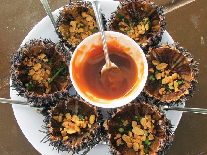 Mắm nhum Mỹ An ngọn lừ hiếm có khó tìm là một trong những đặc sản ngon xuất sắc của Bình Định.