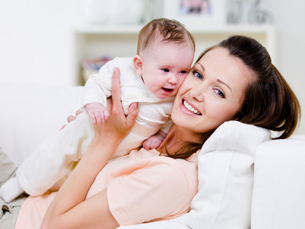 Chị em phụ nữ sau sinh có thể uống nước đun từ củ bình vôi mỗi ngày để lọc máu. Ảnh: Tieudung24h.