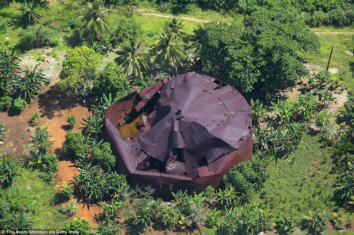 Mảnh vỡ máy bay của Nhật Bản "yên nghỉ" suốt mấy thập kỷ qua ở đảo Guadalcanal.