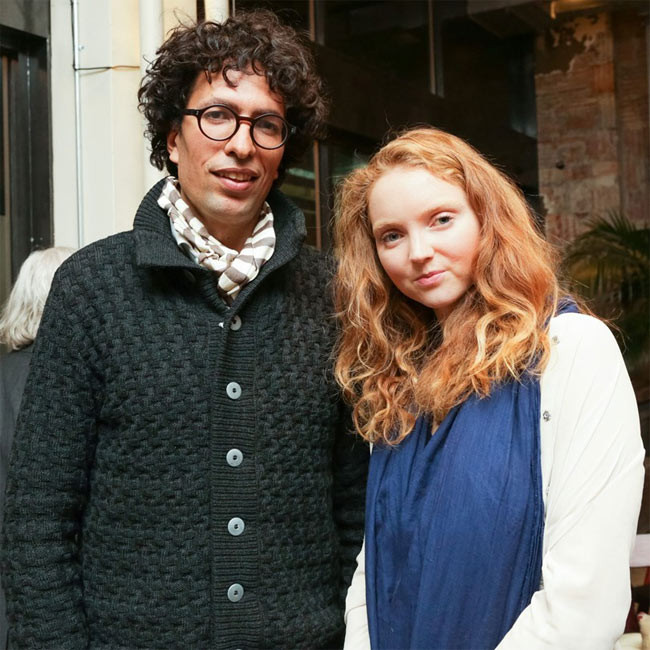 Ngôi sao Hollywood, người mẫu kiêm diễn viên Lily Cole hẹn hò với Kwame Ferreira, người sáng lập ra công ty số Kwamecorp, một công ty chuyên tư vấn toàn cầu về phần mềm và các ứng dụng phát triển.
