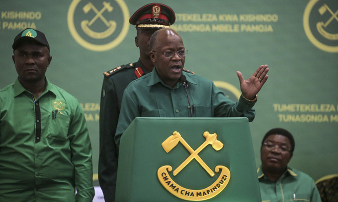 Tổng thống Magufuli được biết đến là tín đồ Công giáo trung thành. Ông thích hát trong ca đoàn nhà thờ và chơi các loại trống truyền thống của dân tộc.