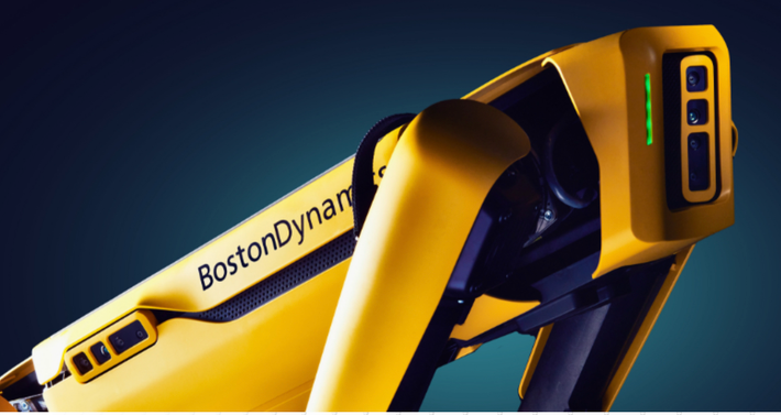 Robot Spot sử dụng cảm biến bằng tia laser để vẽ bản đồ khu vực xung quanh. Nó có thể hoạt động hiệu quả ở những môi trường đặc biệt như nhà máy hạt nhân, mỏ dầu ngoài khơi hay công trường xây dựng.