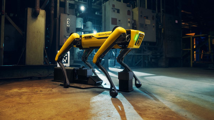 Nhờ vậy, chó robot này có thể thực hiện các nhiệm vụ như tuần tra tại các khu công nghiệp, nhà máy cho đến việc trở thành "thú cưng" của những người đam mê công nghệ.