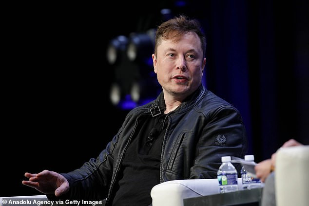 Dù nộp phạt nhưng Elon Musk vẫn chế nhạo SEC và gọi tổ chức này là "Ủy ban làm giàu cho những kẻ bán khống".