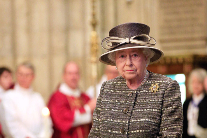 Là một trong những thành viên hoàng tộc nổi tiếng nhất thế giới, Nữ hoàng Anh Elizabeth II được công chúng hết mực yêu quý và ngưỡng mộ.