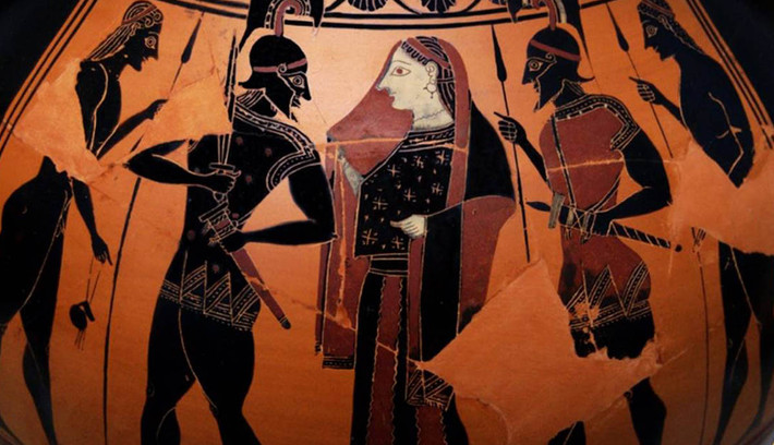 Trong số này có việc Helen từng bị anh hùng Theseus của thành Athens bắt cóc. May mắn là về sau con gái thần Zeus được giải cứu.