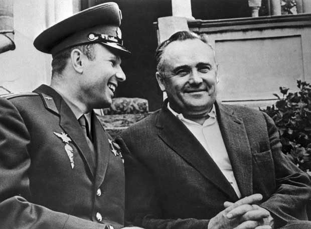 Sau sứ mệnh lịch sử với tàu Vostok 1 năm 1961, ông Gagarin trở thành Giám đốc đào tạo tại Trung tâm huấn luyện phi hành gia của Liên Xô ở ngoại ô Moscow.