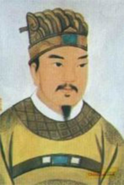 Hoàng đế Lưu Chí trị vì nhà Hán trong khoảng thời gian từ năm 146 - 168. Do Lưu Chí lên ngôi ở tuổi thiếu niên nên Thái hậu Lương Nạp và anh trai Lương Ký nhiếp chính trong giai đoạn đầu.