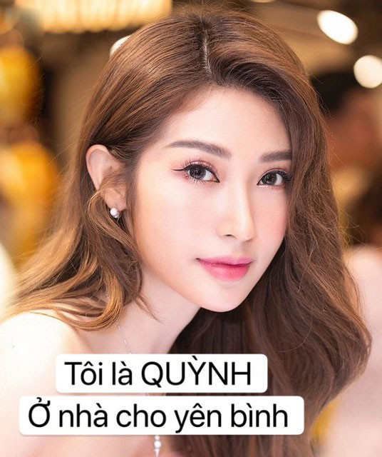 Ca sĩ Khổng Tú Quỳnh.