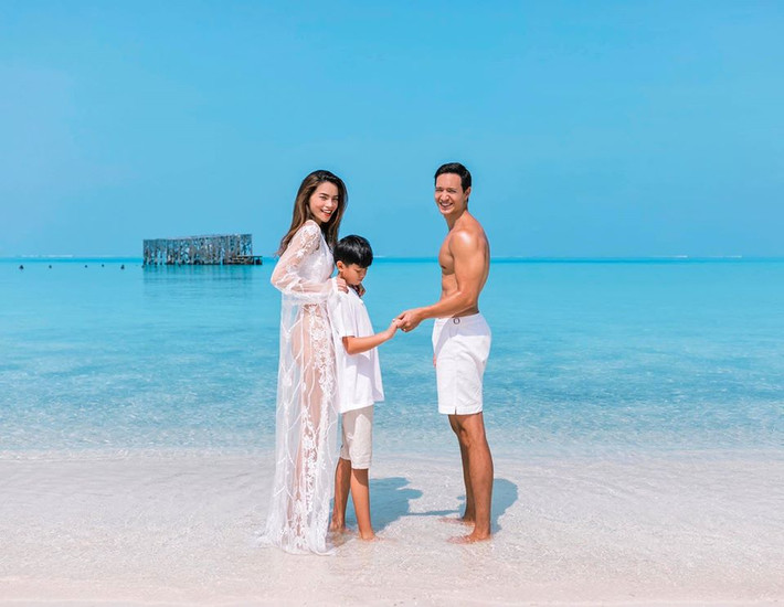Trên trang cá nhân, Hồ Ngọc Hà vừa tung loạt ảnh đẹp lịm tim ở thiên đường du lịch Maldives.