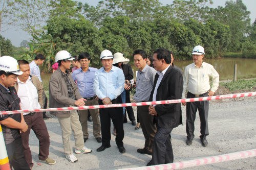 Trước năm 2007, ông làm Ủy viên Ban Thường vụ Tỉnh ủy, Phó Chủ tịch Ủy ban nhân dân tỉnh Nghệ An. Tháng 4/2007, ông được Thủ tướng Chính phủ bổ nhiệm giữ chức Thứ trưởng Bộ Giao thông vận tải.